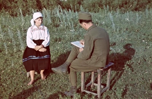 darksilenceinsuburbia:  Color Photographs of Everyday Life in Ukraine, 1942. 