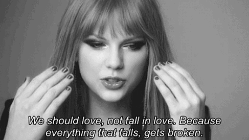 iglovequotes:  http://iglovequotes.net/