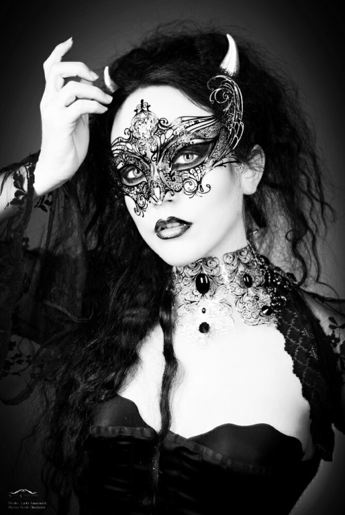 Porn Pics ladysurreal:  Lady Amaranth 