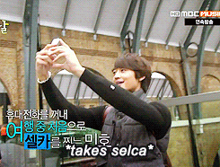 keybumma:  When Minho tries to take a selca. adult photos