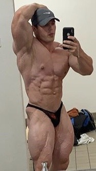 musclegodselfies:Martin Fitzwater 