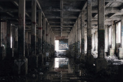 Seanmundy:  Megan And I Went To A Pretty Well Known Abandoned Factory Here In Montreal