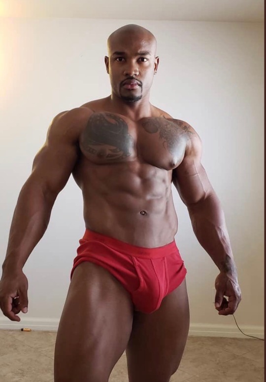 hennessyn3ctar: Big Red  