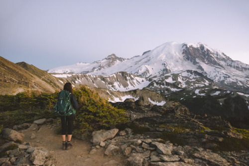 Hiking around Mount Rainier at Twilight with Katie || IG: BToneVibes