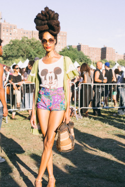 jj-jimenez:  #AfroPunk Fest | 2013 #76   Lord she is everything