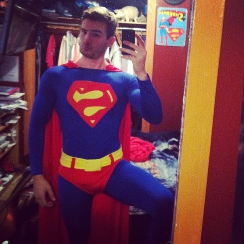 queerio:  hairymenrgr8:  Superheroes  Ooooooooh yeah
