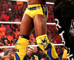 Porn :  Some of Kofi Kingston’s best gear  photos