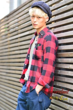 koreanmalemodels:  Seo Kyungdeok for streetfashion (cr: ensorceland @ naver)