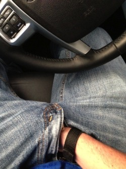 Long ass drives can be so boring…