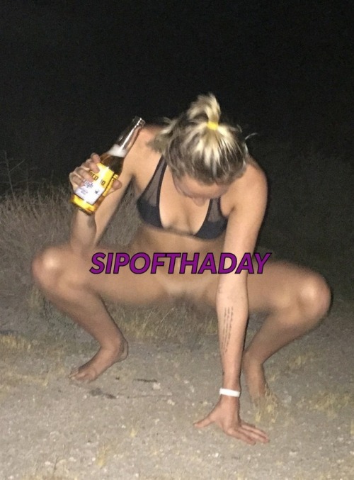 celeb-eggplants:  sipofthaday0:  PISSY MILEY  She was really trashy…