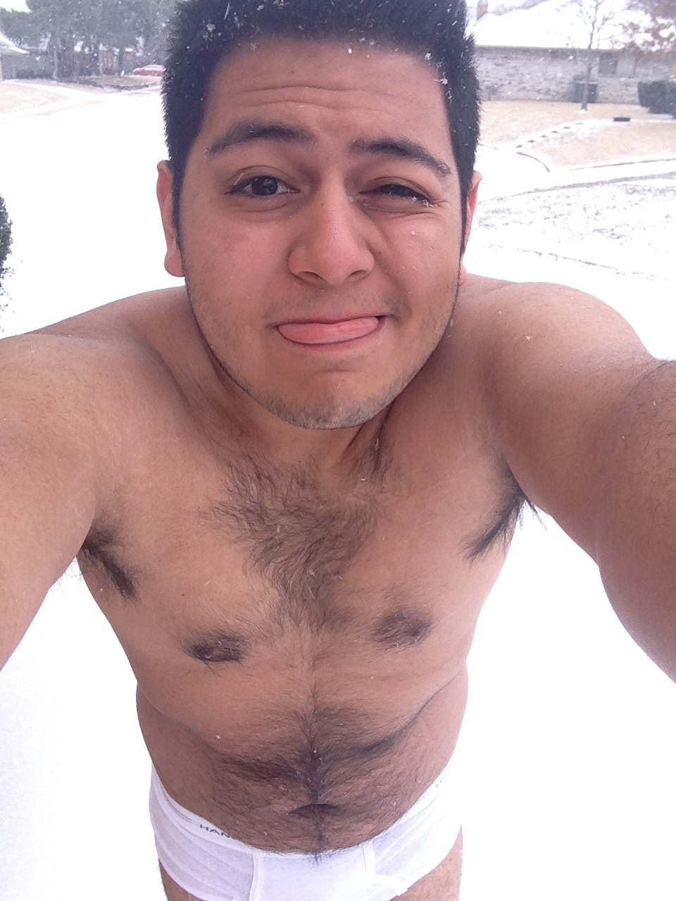 cuddlefreak:  cuddlefreak:  My little snow adventure. God it was so cold, but it