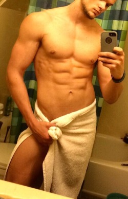 texasfratboy:  would love to help you in