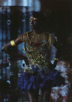 divalocity:  A Glamtastic Flashback: Alek Wek