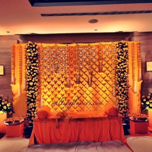 5 Amazing Mehndi And Sangeet Decor That Can Blow The Minds Of Your Guests |  Marriage Decoration Bangalore