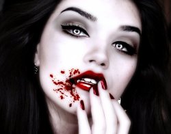 dotdotvampireshot:  Vampire Diana-Blood by