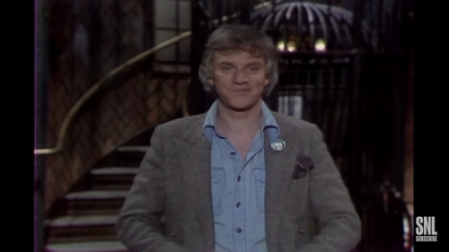fuckyeah-malcolm-mcdowell:Malcolm McDowell on a Saturday Night Live monologue (1980)