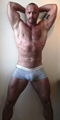 mydaddyishairy: My Daddy is Hairy - over 80,000 followers: Archive  