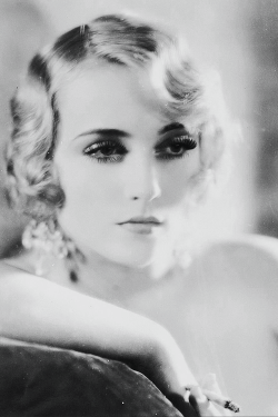  Carole Lombard, 1928 