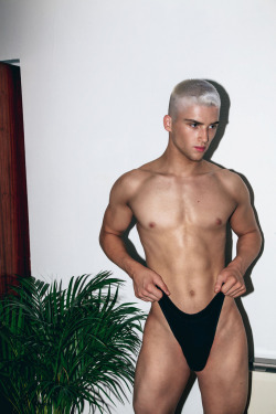 pantelis: Billy @billizl http://coitusmagazine.com/billy-by-pantelis-coitus-online/