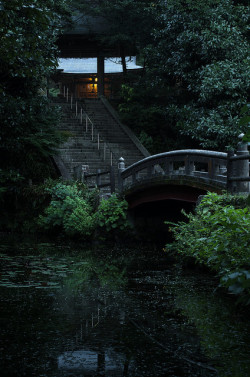 90377:  Shrine By 大和谷潔 On Flickr. 