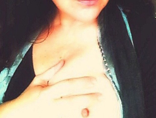 mrpain80:Free the Nipple