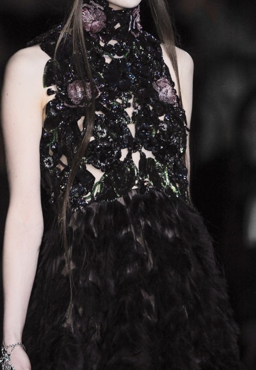 Alexander McQueen Fall 2014