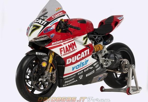 daidegas:  2014 Ducati 1199 WSBK, http://www.daidegasforum.com/forum/foto-video/583901-2014-ducati-1199-superbike-foto-ufficiali.html 