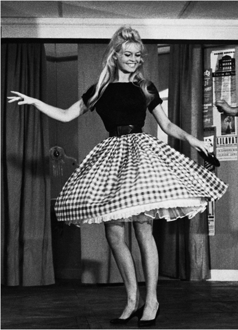 ? Brigitte Bardot in Do you want to Dance With Me? (Voulez Vous Danser Avec Moi)  (1959)