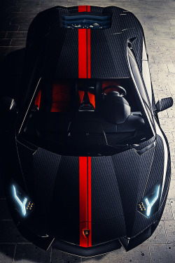 luxurysupercars:  Aventador!