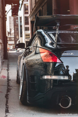 automotivated:  Rutger’s 350z by jaybaumphoto.com on Flickr.  Rutgers 350z from Milwaukee