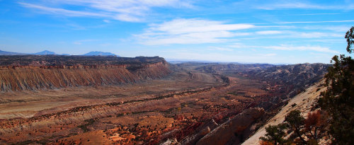 Waterpocket fold This image captures one of the dominant geologic features of Capitol Reef National 