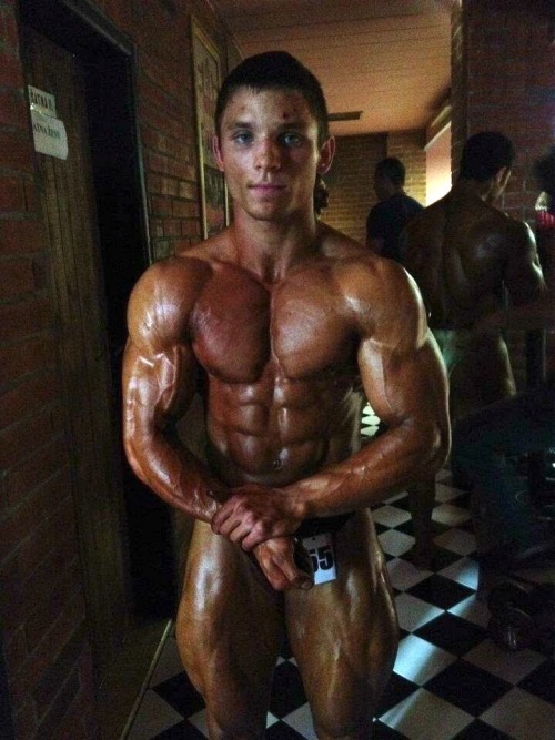 Muscle Men and Strength