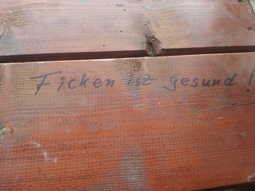 auszeitsschweigen:   “Ficken ist gesund!” 