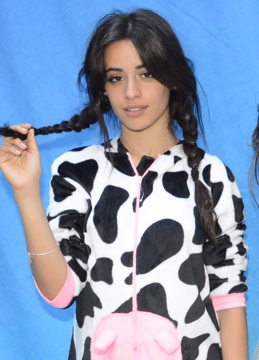 toucanhussey:  Some of Camila Cabello’s best looks: a (continuing) thread AMAs