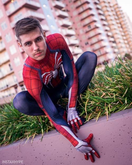 insta-guys:@mooreofjake Jake is my favorite cosplay guy.  I love his beautiful face and awesome