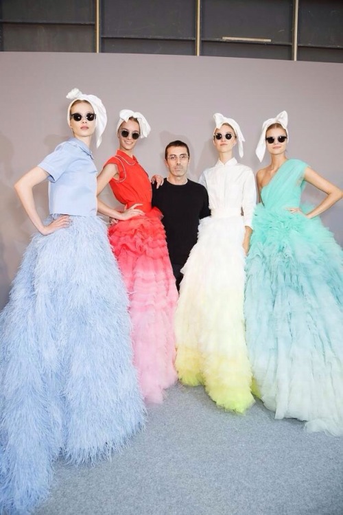 xxglamouresque: Backstage at Giambattista Valli Fall 2014 Haute Couture