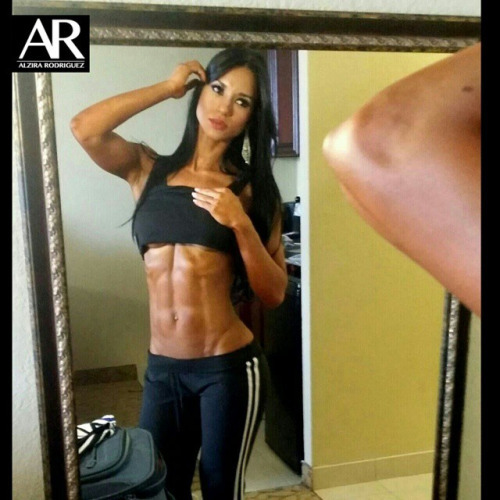 fitbitchfitness:  @alzirarodriguez: Got abss??!! 👯 Follow the Fit Bitch!