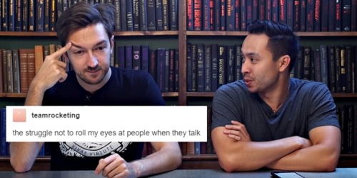 starklinqs: Buzzfeed Unsolved + Text Post meme (1/?)  Bonus:  