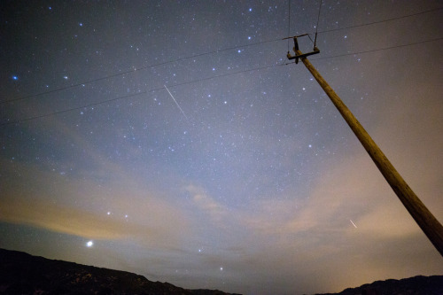 spaceexp: Camelopardalids Meteor Shower from Northern California Source: PhotosWithDom