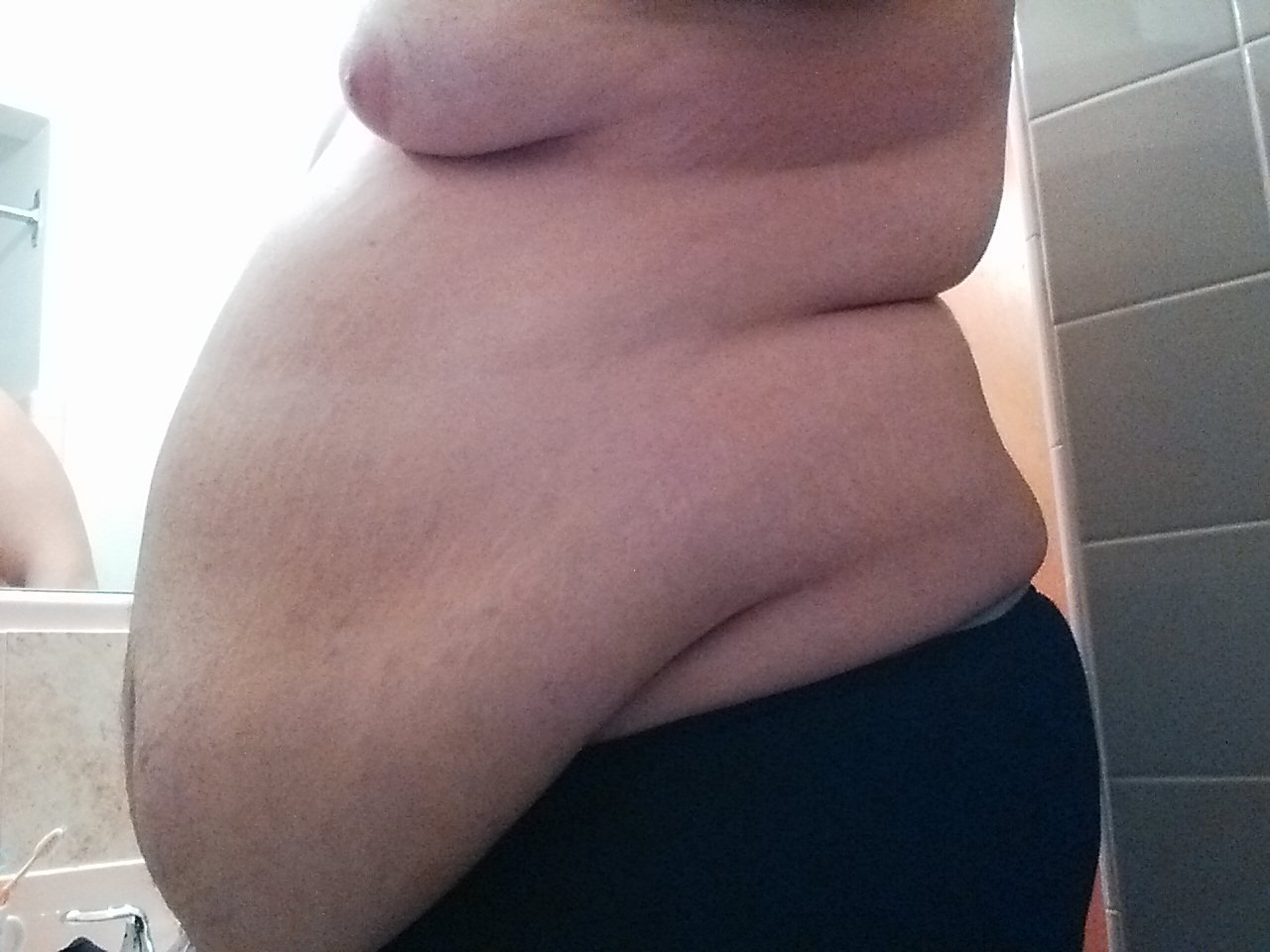 brokenbellz678:  Check out that hang :O. Feel like I’ve been rapidly gaining lately.