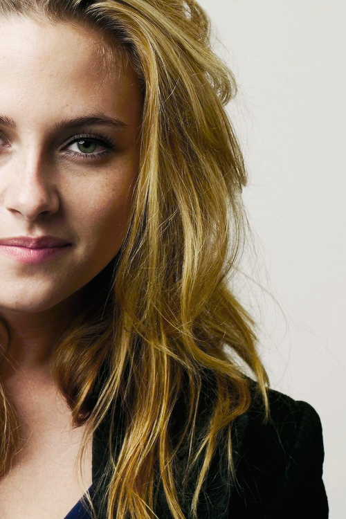 kristenstewartdailys:“As long as you’re always being honest, there’s nothing ever to be ashame