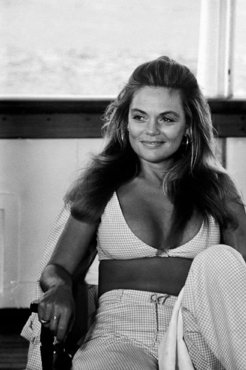 Dyan Cannon Nudes & Noises  