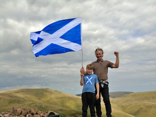  Hill walk in the Ochils from Tillicoultry. Yay the first summit, The Law!  Law Hill is 202 metres h