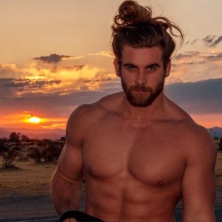 globalguys:🇺🇸 United States - Brock O'Hurn, model, instastud