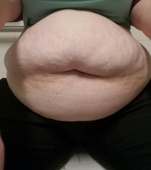 badchubbygirl:  Oh my…. I don’t know where all that came from. I think I am starting to fill out a little here.
