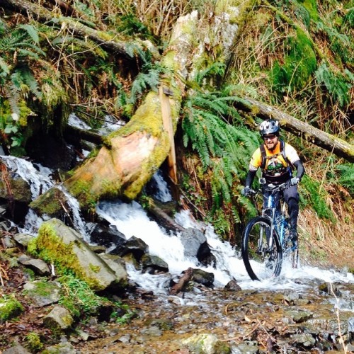 stumptownrider:  Another great pic from my ride today #mtb #mountainbiking #riding (at Wilson River 