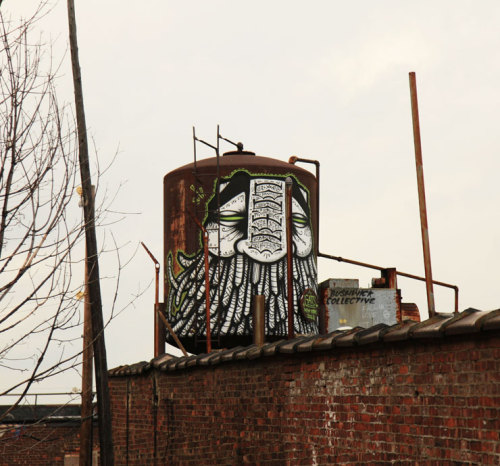 A fresh water tower de Gats at Bushwick Collective (New York, USA)