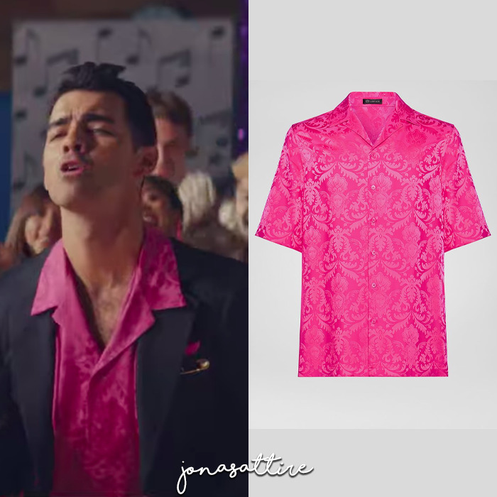 Zara Geometric Print Shirt, Nick Jonas Is the King of Abstract  Button-Downs in This Luxurious Silk Jacket