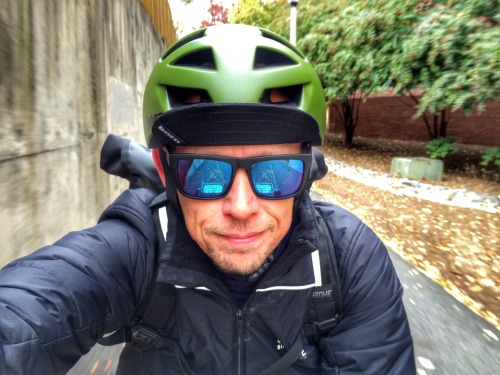 cycleboredom:  <feels temp, sees wind, recognizes winter> S’up, Bae? #BikeDC // @bernunlimited