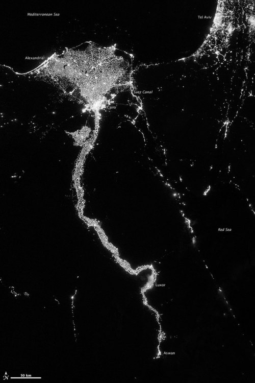 intrusionesarch: Nile river valley and delta.